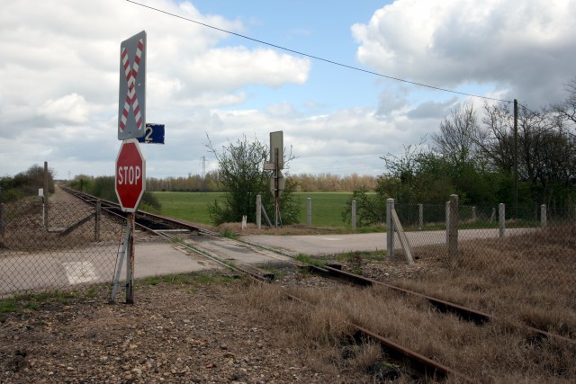 Allier - Contigny - passage à niveau