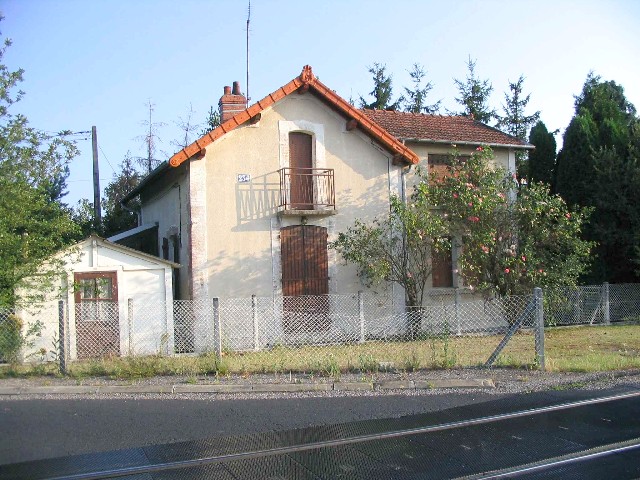 Allier -  - passage à niveau