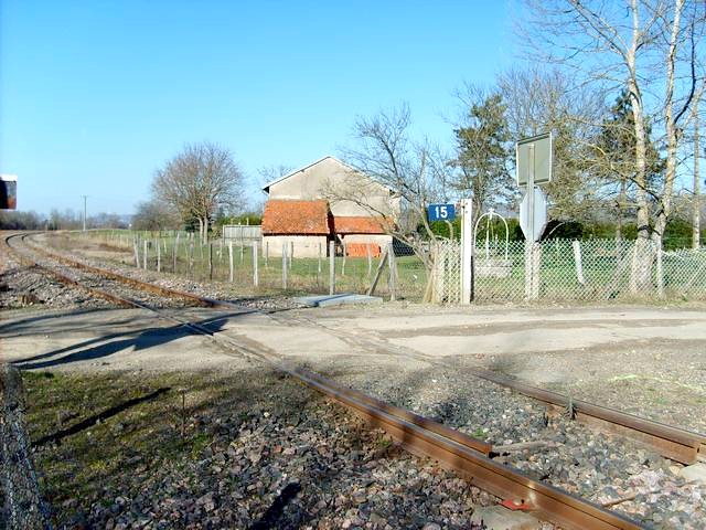 Allier - Mariol - passage à niveau