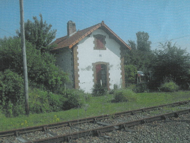 Allier - Noyant d'Allier - passage à niveau