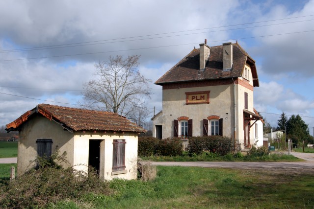 Allier - Saint Pourçain sur Sioule - passage à niveau