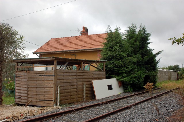 Allier - Tronget - passage à niveau