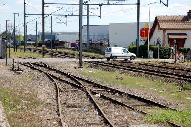 Allier - Yzeure - passage à niveau