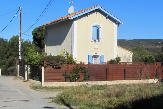 Aude - Bize Minervois - passage à niveau