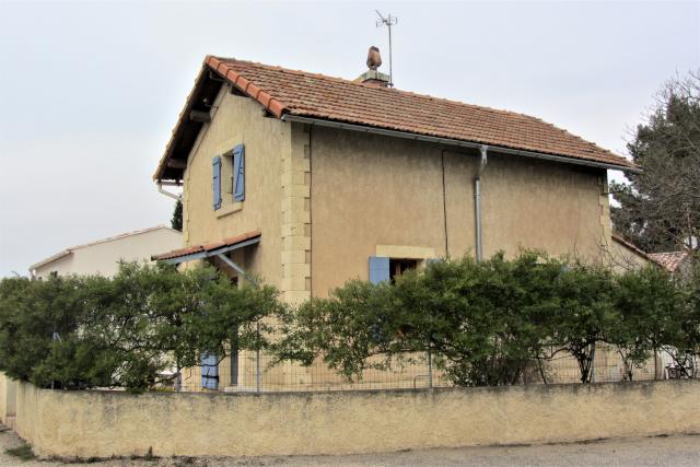 Bouches du Rhône - Pélissanne - passage à niveau