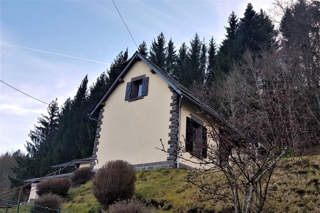 Cantal - Laveissière - passage à niveau