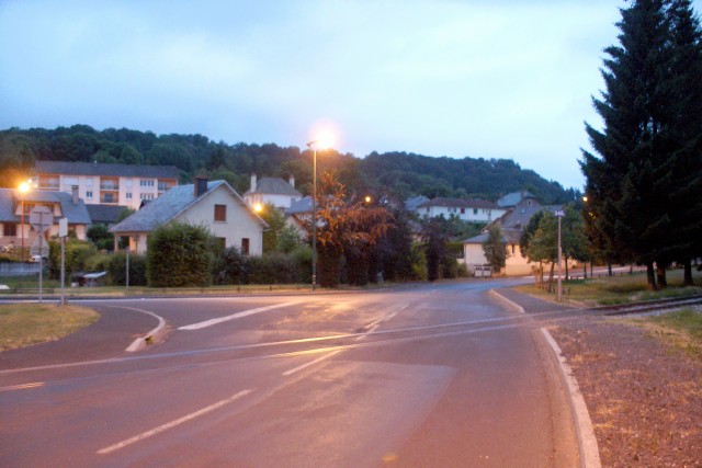 Cantal - Riom ès Montagnes - passage à niveau