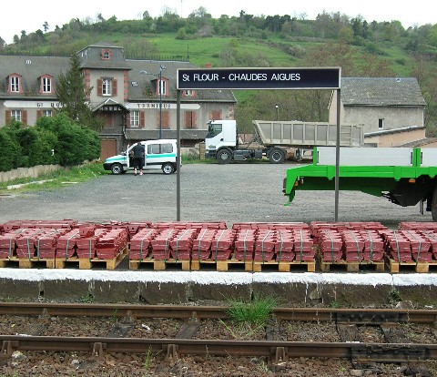 Cantal - Saint Flour_Chaudes Aigues - Equipement