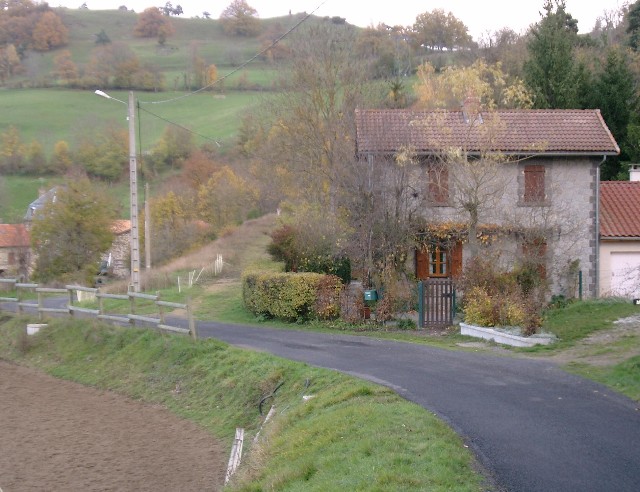 Cantal - Saint Flour - passage à niveau