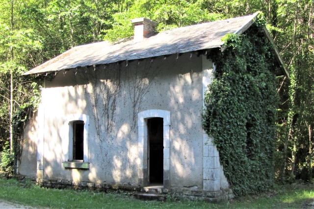 Corrèze - Pandrignes - passage à niveau