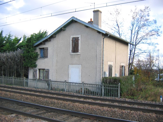 Côte d'Or - Comblanchien - passage à niveau