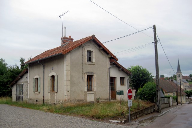 Côte d'Or - Thury - passage à niveau