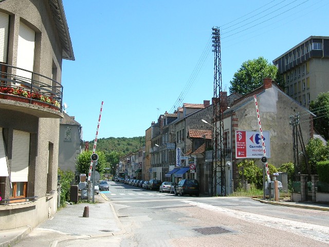 Creuse - Aubusson - passage à niveau