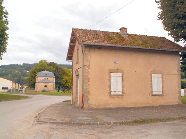 Creuse - Bourganeuf - passage à niveau