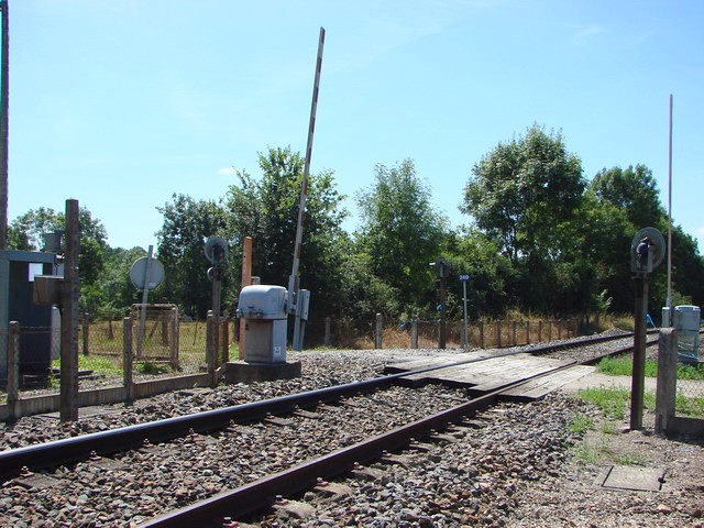 Creuse - Cressat - passage à niveau