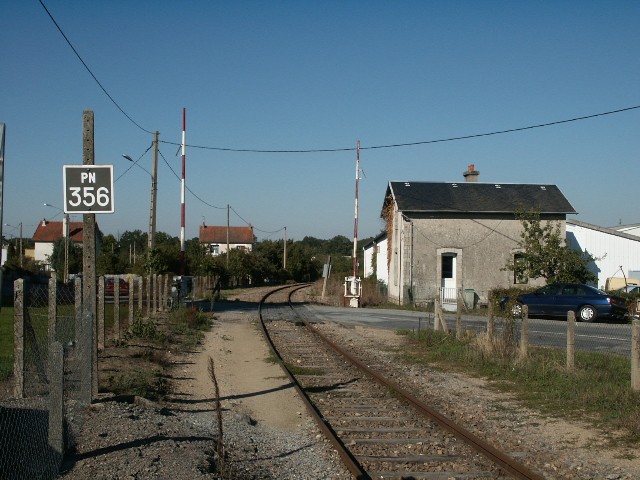 Creuse -  - passage à niveau