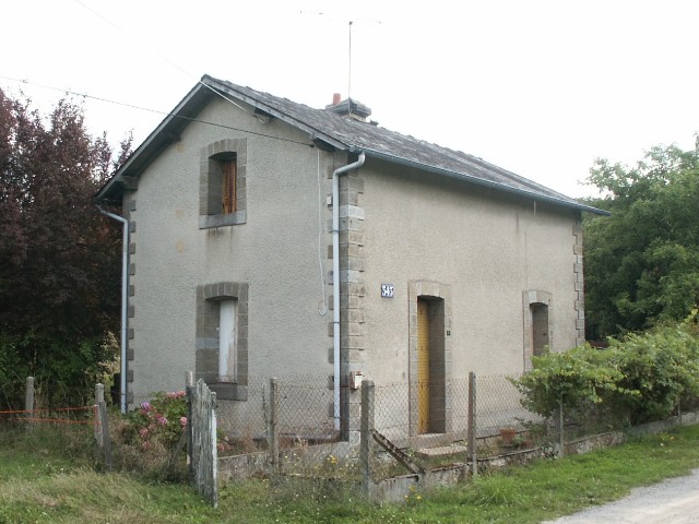 Creuse - Jouillat - passage à niveau