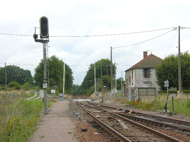 Creuse - Mérinchal - passage à niveau