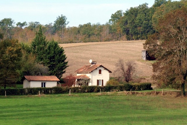 Dordogne - Villetoureix - passage à niveau