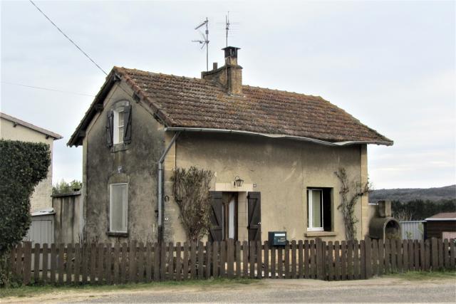 Gard - Cavillargues - passage à niveau