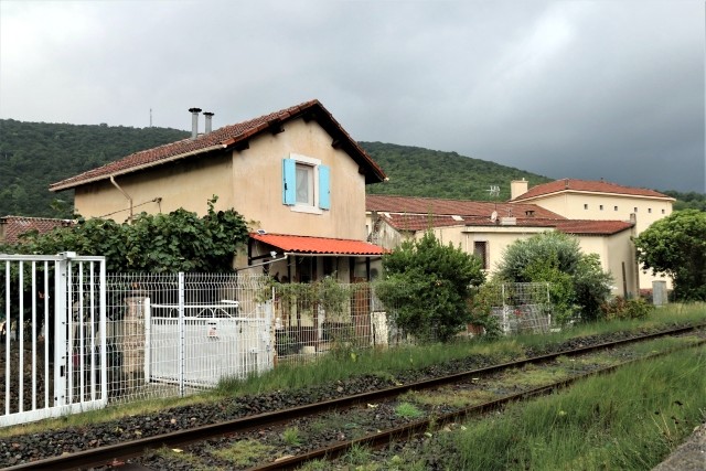 Gard - La Grand Combe - passage à niveau