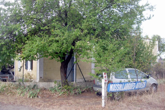 Gard - Massillargues Attuech - passage à niveau