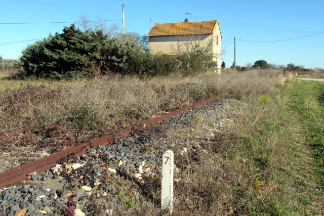 Gard - Vauvert - passage à niveau