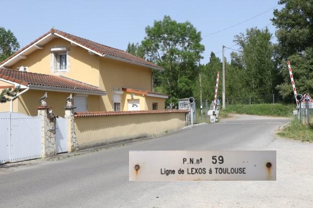 Haute Garonne - Garidech - passage à niveau