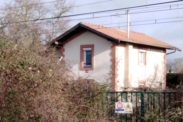 Haute Garonne - Labège - passage à niveau