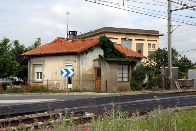 Haute Garonne - Montgiscard - passage à niveau