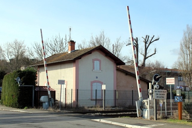 Haute Garonne - Montrabé - passage à niveau