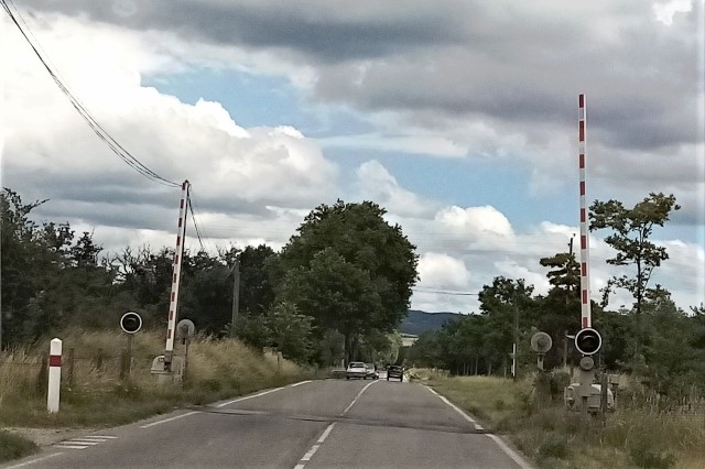 Haute Garonne - Saint Félix Lauragais - passage à niveau