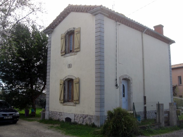 Hérault - Capestang - passage à niveau