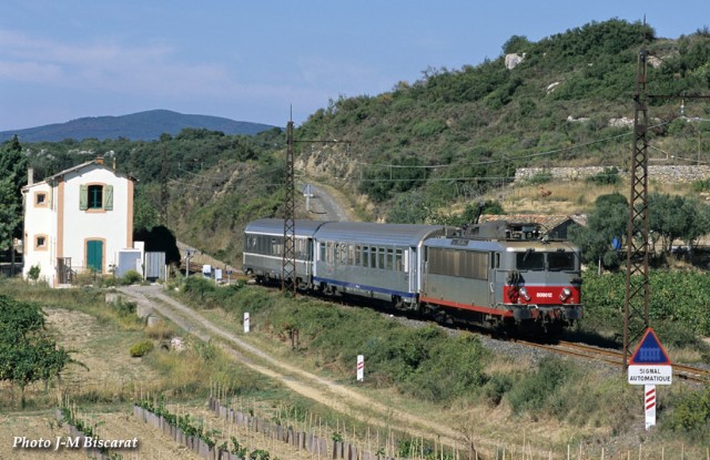 Hérault - Laurens - passage à niveau