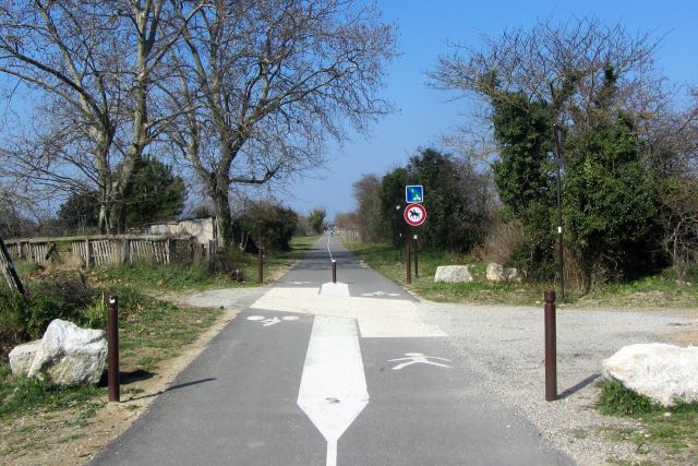 Hérault - Marsillargues - passage à niveau