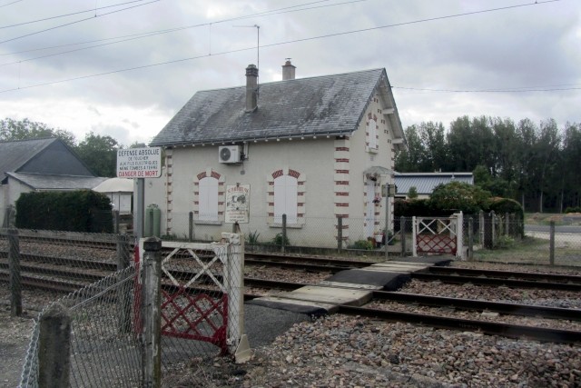 Indre et Loire - Saint Martin le Beau - passage à niveau