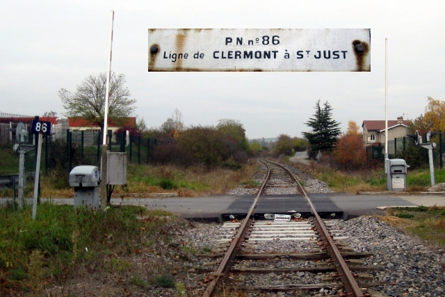 Loire - Champdieu - passage à niveau