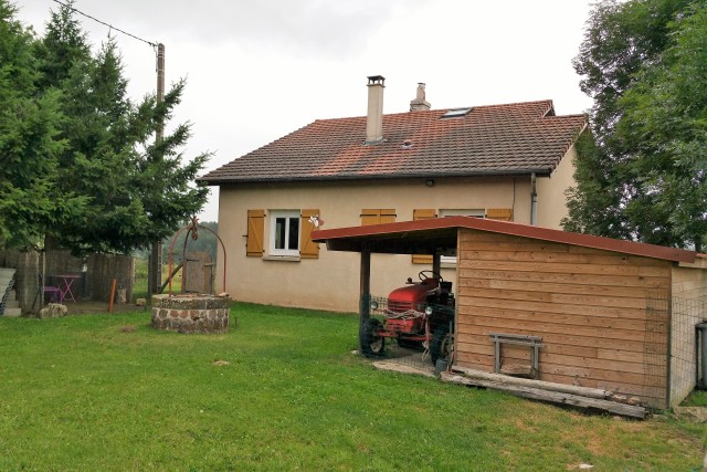 Loire - Estivareilles - passage à niveau