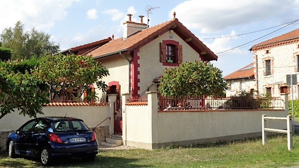 Loire - Périgneux - passage à niveau