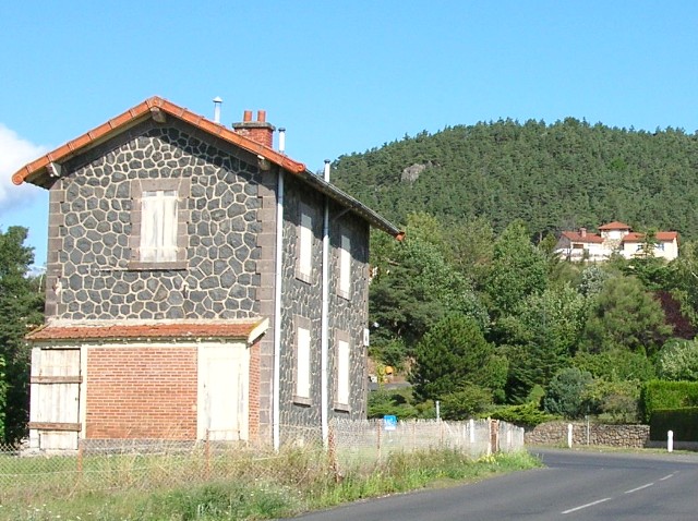 Haute Loire - Coubon - passage à niveau