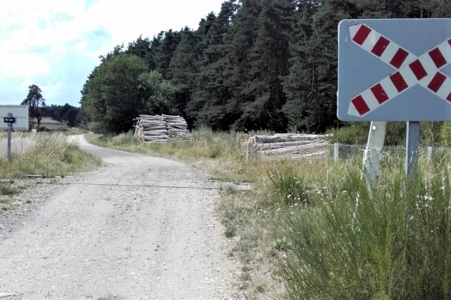 Haute Loire - Jullianges - passage à niveau