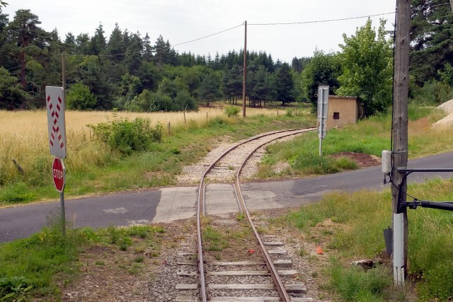 Haute Loire - Le Chambon sur Lignon - passage à niveau