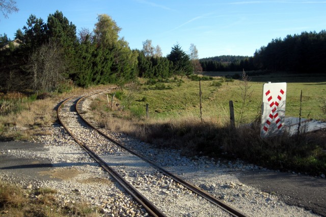 Haute Loire - Le Chambon sur Lignon - passage à niveau