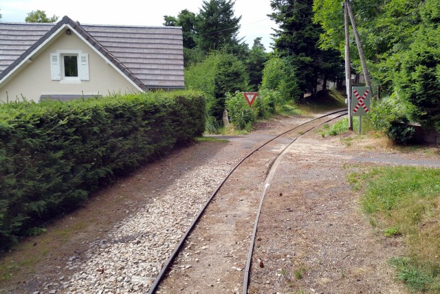 Haute Loire - Le Chambon sur Lignon - passage à niveau