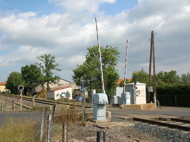 Haute Loire - Lissac - passage à niveau