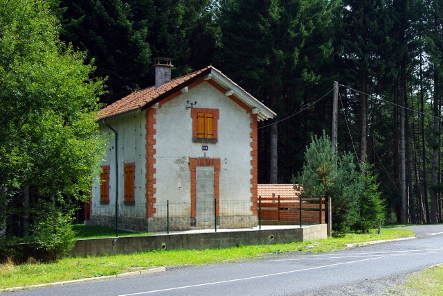 Haute Loire - Monlet - passage à niveau