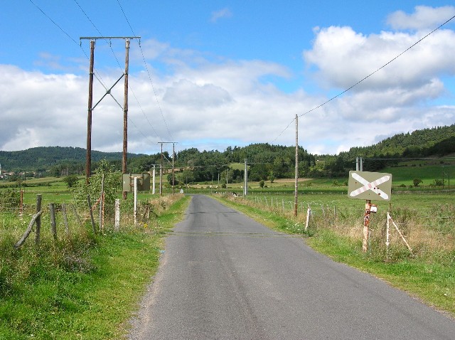 Haute Loire - Vernassal - passage à niveau