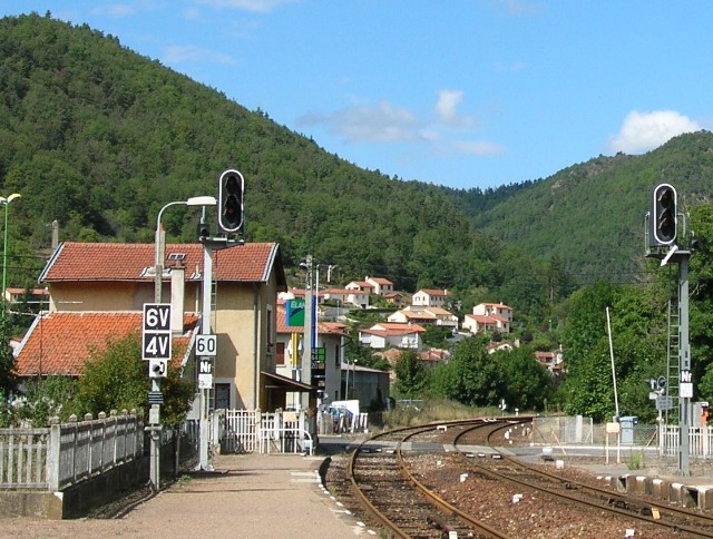 Haute Loire - Vorey - passage à niveau