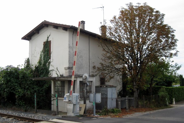 Lot et Garonne - Colayrac Saint Cirq - passage à niveau