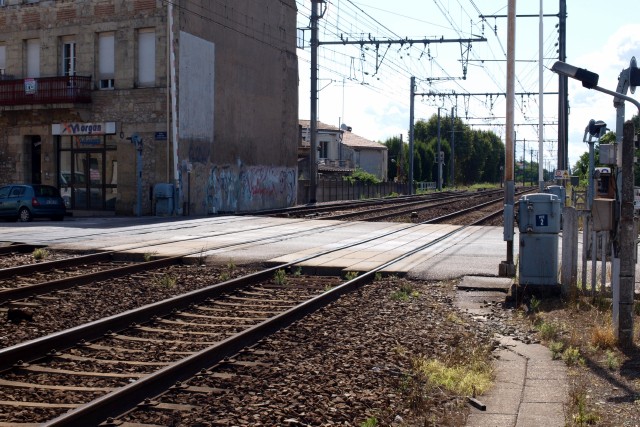 Lot et Garonne - Marmande - passage à niveau